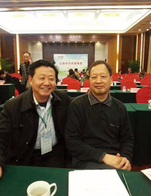 中国环境保护产业协会袋式除尘委员会，秘书